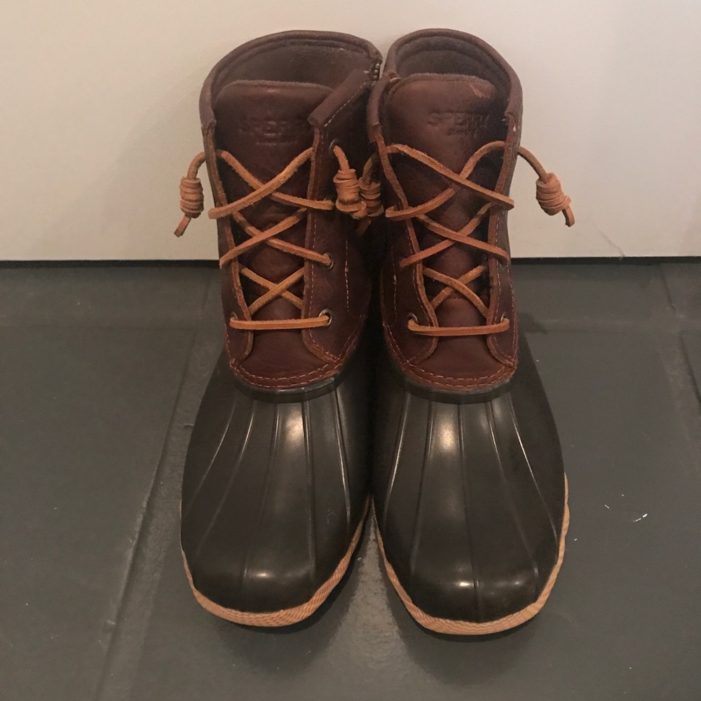 Sperry Brown and Black Winter Boots